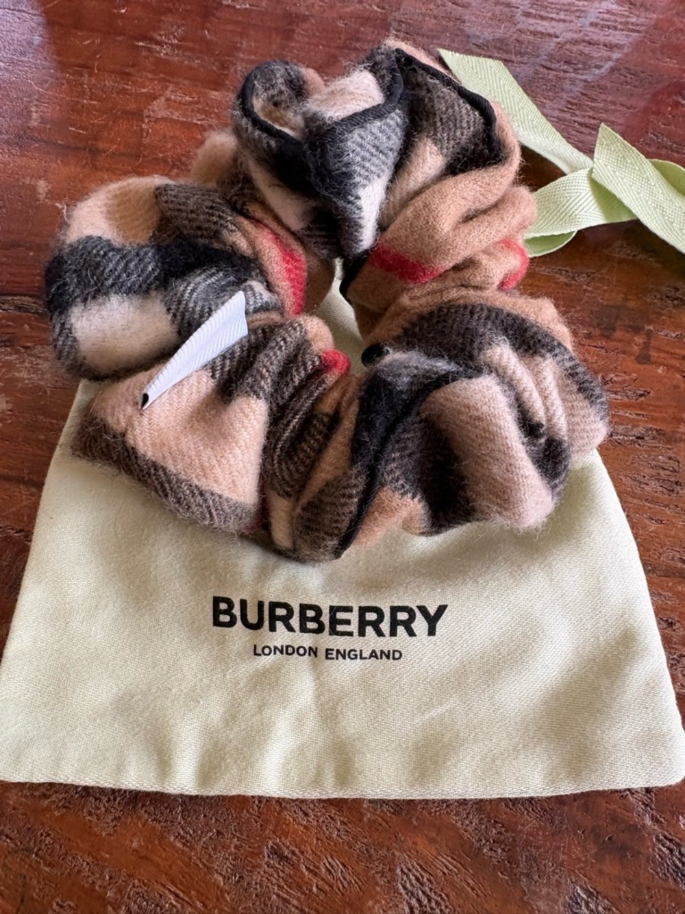 Authentic Burberry Wool Check Scrunchie in Beige, Black, Red